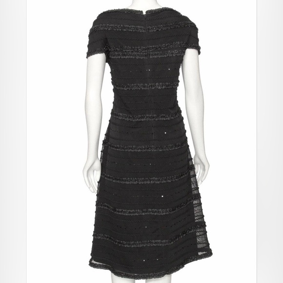 Dazzling Black Cocktail Dress - Size 16 - Perfect for Holiday Parties - Picture 2 of 10